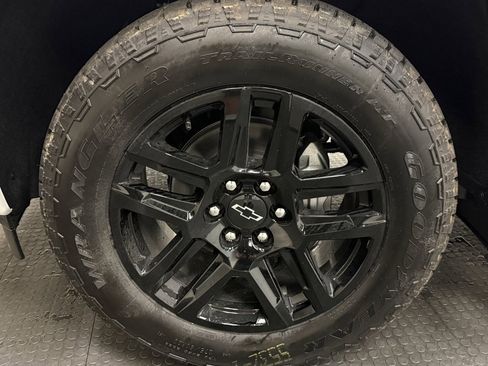 New 2026 Chevrolet Silverado 1500 Custom w/ Turbomax Blackout Package image 10