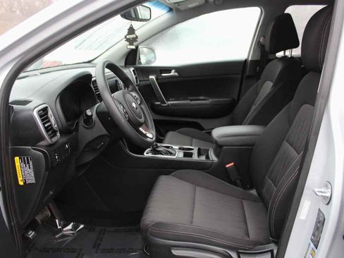 Used 2017 Kia Sportage LX image 22