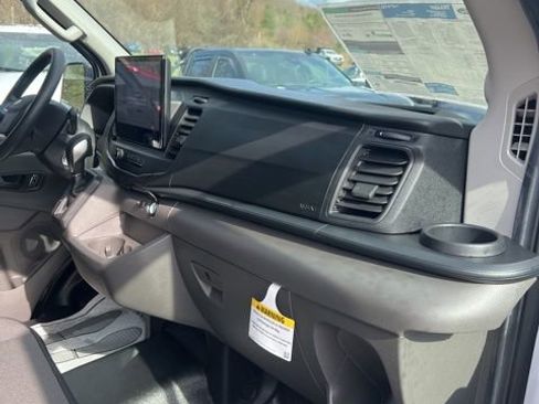 Used 2026 Ford Transit 250 148 Medium Roof Extended AWD w/ Load Area Protection Package image 50