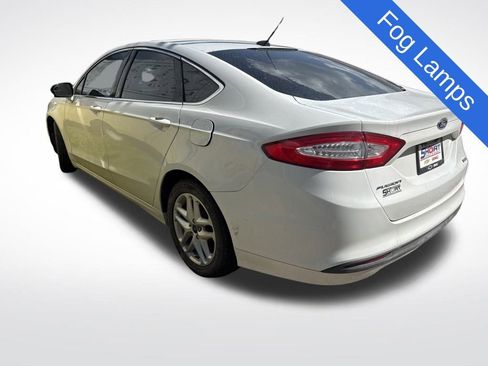 Used 2014 Ford Fusion SE w/ Equipment Group 202A image 4