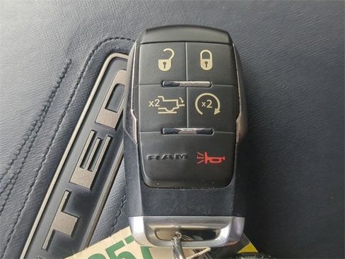 Used 2022 RAM 3500 Limited image 29