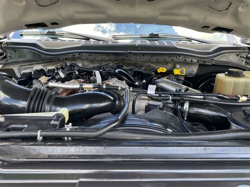 Used 2019 Ford F250 XLT w/ XLT Value Package AWD/4WD image 11
