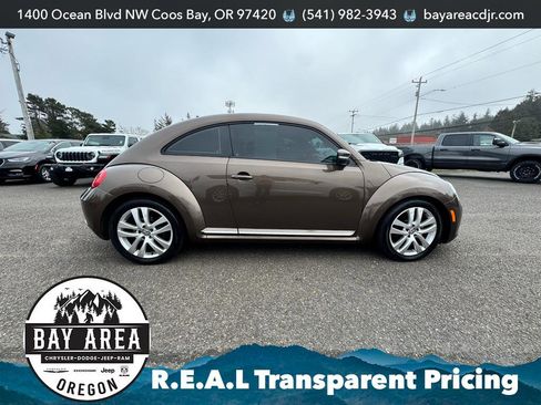 Used 2013 Volkswagen Beetle 2.5 image 10