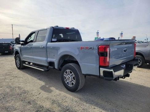 New 2026 Ford F250 Lariat w/ FX4 Off-Road Package AWD/4WD image 3