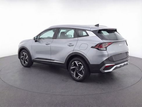 Used 2024 Kia Sportage LX image 6