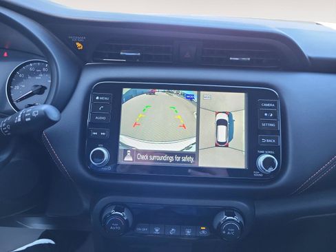 Used 2021 Nissan Kicks SR FWD image 14