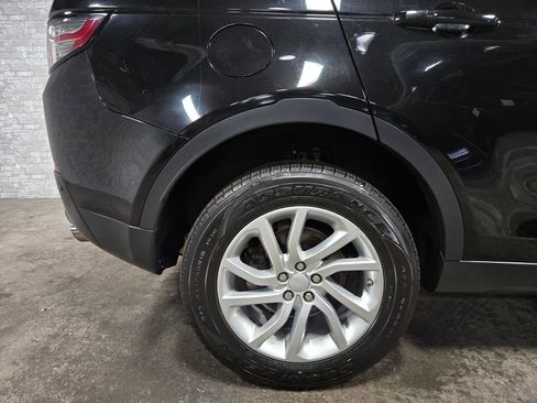 Used 2019 Land Rover Discovery Sport HSE image 59
