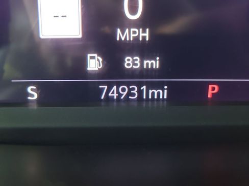 Used 2020 Chevrolet Silverado 2500 High Country image 33