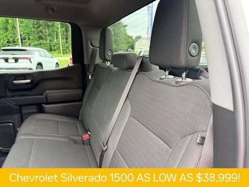 Used 2023 Chevrolet Silverado 1500 Custom AWD/4WD image 19