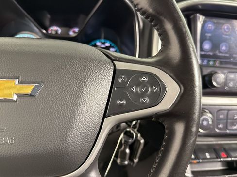 Used 2022 Chevrolet Colorado LT w/ Fleet Safety Package image 23