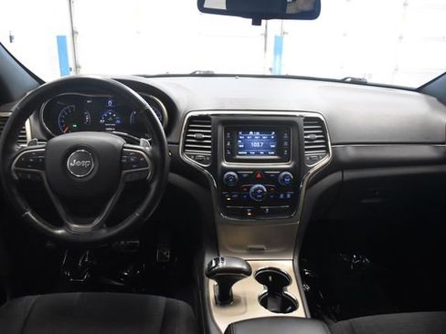 Used 2014 Jeep Grand Cherokee Laredo w/ Quick Order Package 23E AWD/4WD image 5