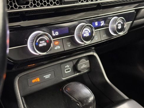 Certified 2024 Honda Civic Sport image 17