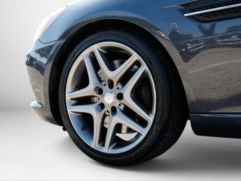 Used 2014 Mercedes-Benz SLK 350 image 46