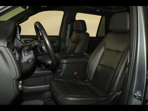 Used 2021 Chevrolet Tahoe Z71 w/ Z71 Signature Package image 24