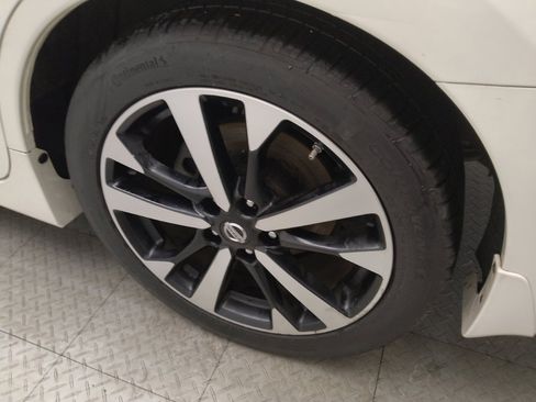 Used 2018 Nissan Altima 2.5 SR image 31