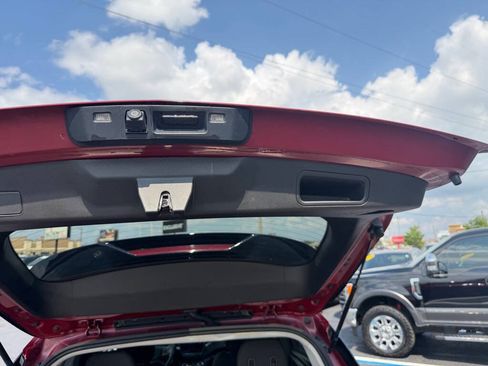 Used 2021 Chevrolet TrailBlazer LT w/ Convenience Package AWD/4WD image 40