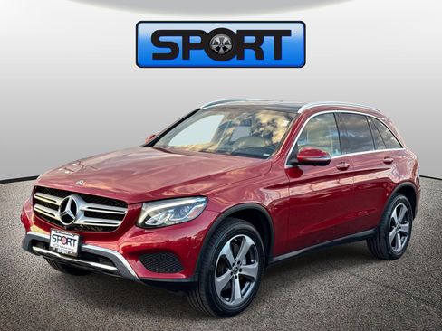 Used 2018 Mercedes-Benz GLC 300 4MATIC image 1