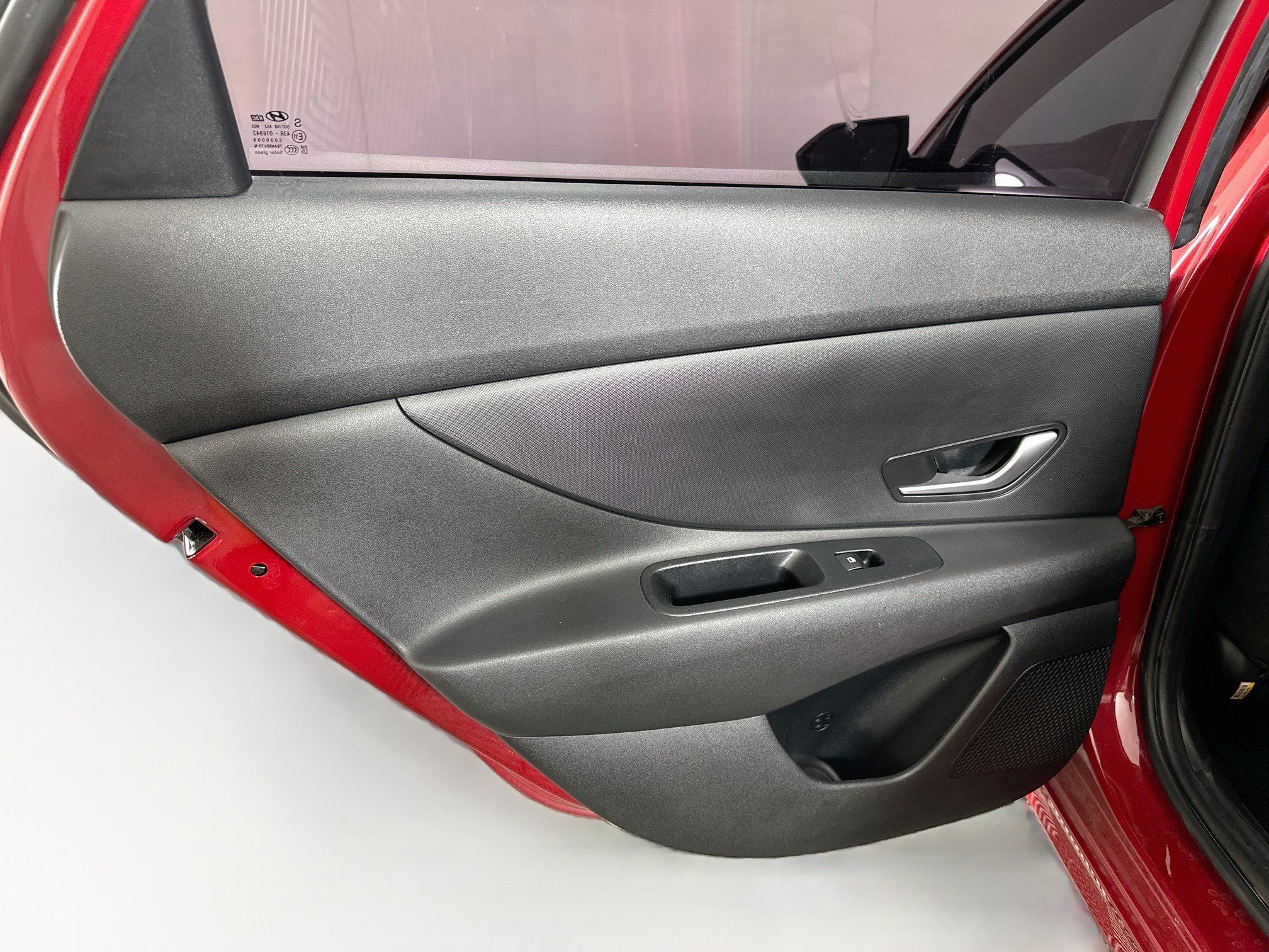 Used 2022 Hyundai Elantra SEL FWD image 25