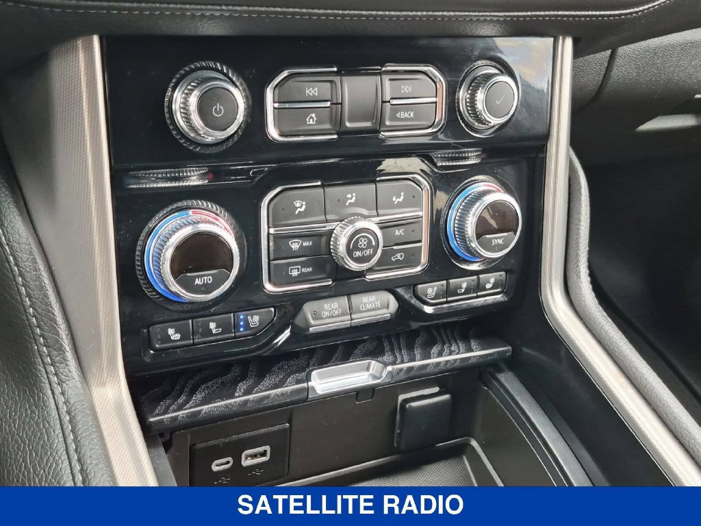 Used 2024 GMC Yukon Denali AWD/4WD image 26