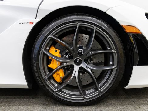 Used 2019 McLaren 720S Luxury RWD image 23