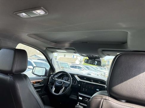 Used 2022 GMC Sierra 1500 Denali AWD/4WD image 13