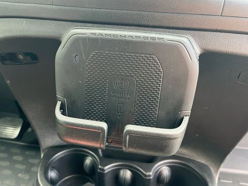 Used 2023 RAM ProMaster 2500 w/ Premium Convenience Group (B) image 35