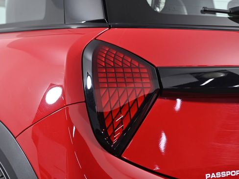 Certified 2025 MINI Cooper S image 7