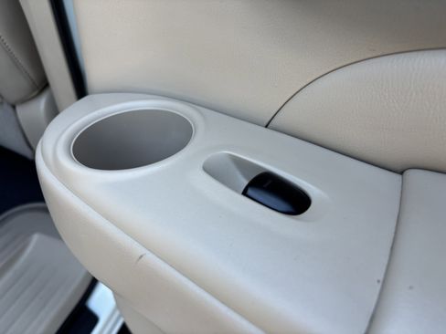 Used 2015 Nissan Pathfinder SL w/ SL Premium Package image 67