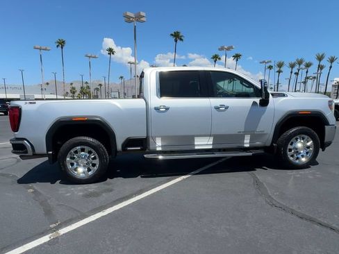 Used 2022 GMC Sierra 2500 SLT w/ SLT Premium Package AWD/4WD image 2