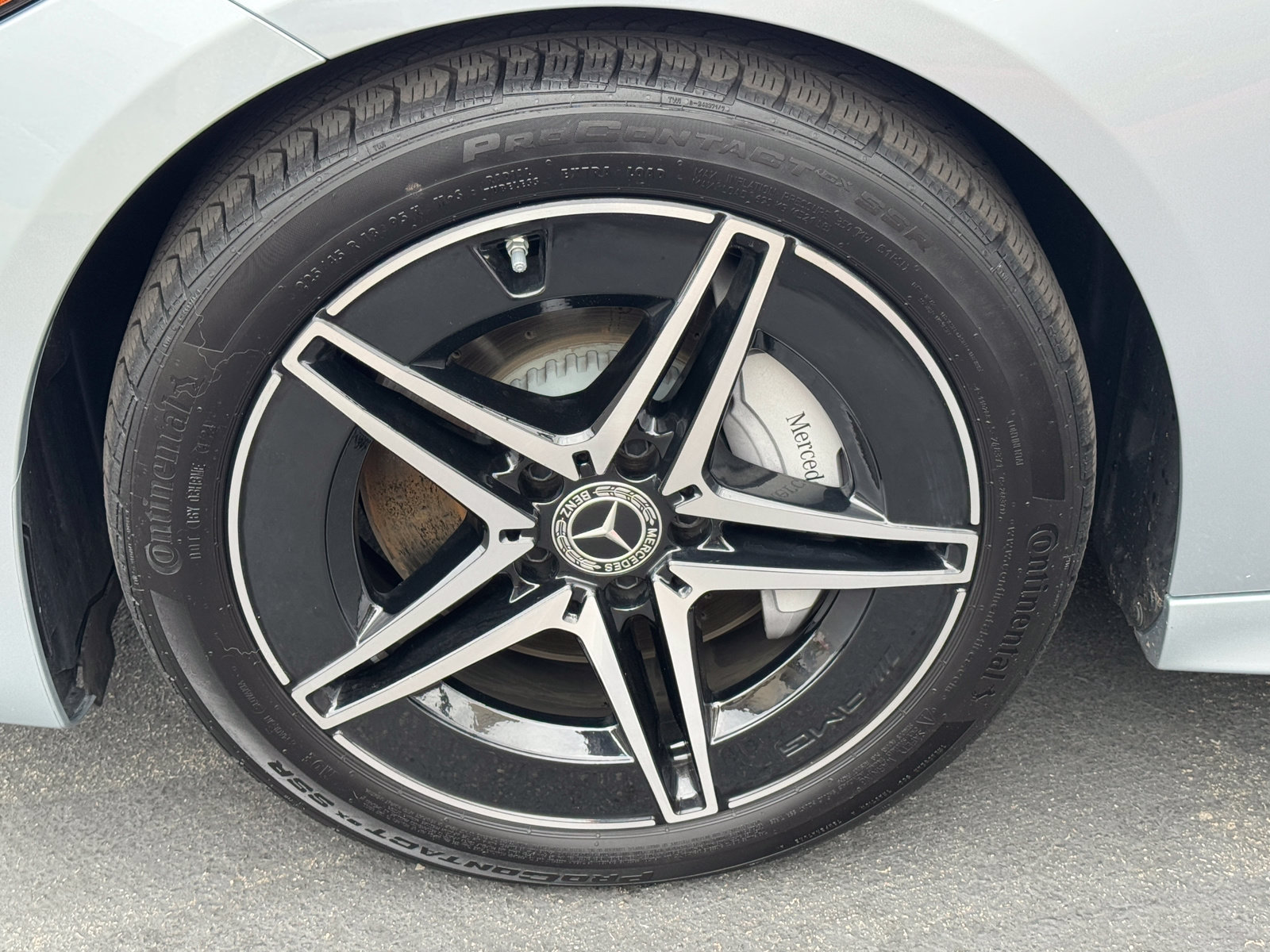 Used 2025 Mercedes-Benz C 300 Sedan image 16
