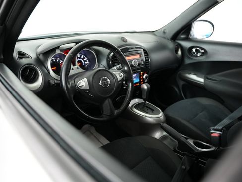 Used 2013 Nissan Juke SV AWD/4WD image 6