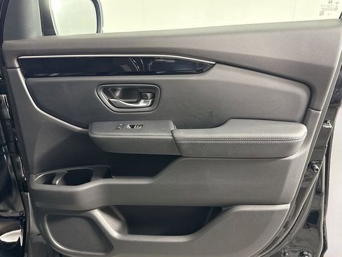 Used 2023 Honda Pilot Touring image 29