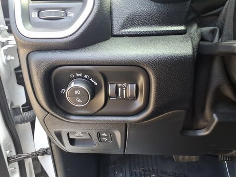 Used 2022 RAM 1500 Laramie AWD/4WD image 20