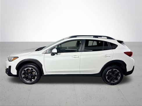 Used 2021 Subaru Crosstrek 2.0i Premium image 9