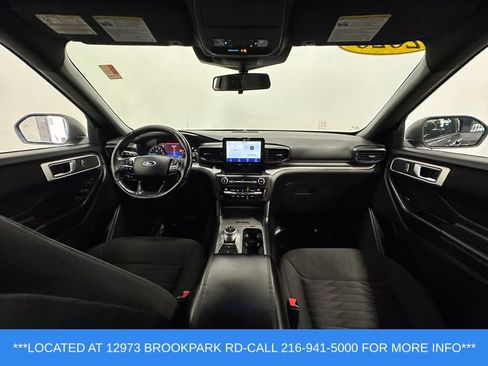 Used 2020 Ford Explorer XLT w/ Comfort Package AWD/4WD image 25