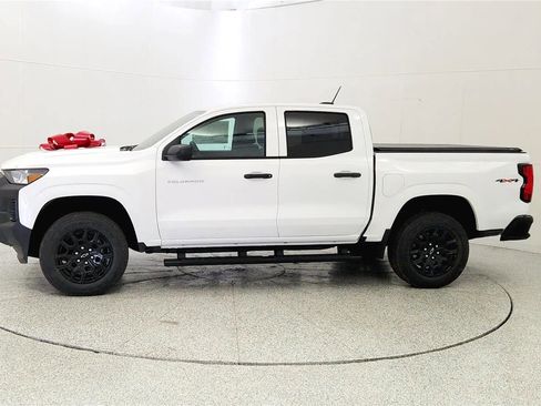 New 2026 Chevrolet Colorado W/T AWD/4WD image 4