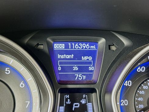 Used 2016 Hyundai Elantra GT w/ Option Group 03 FWD image 19
