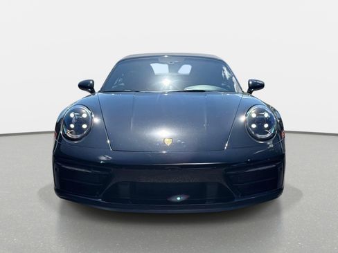 Used 2022 Porsche 911 Cabriolet image 8