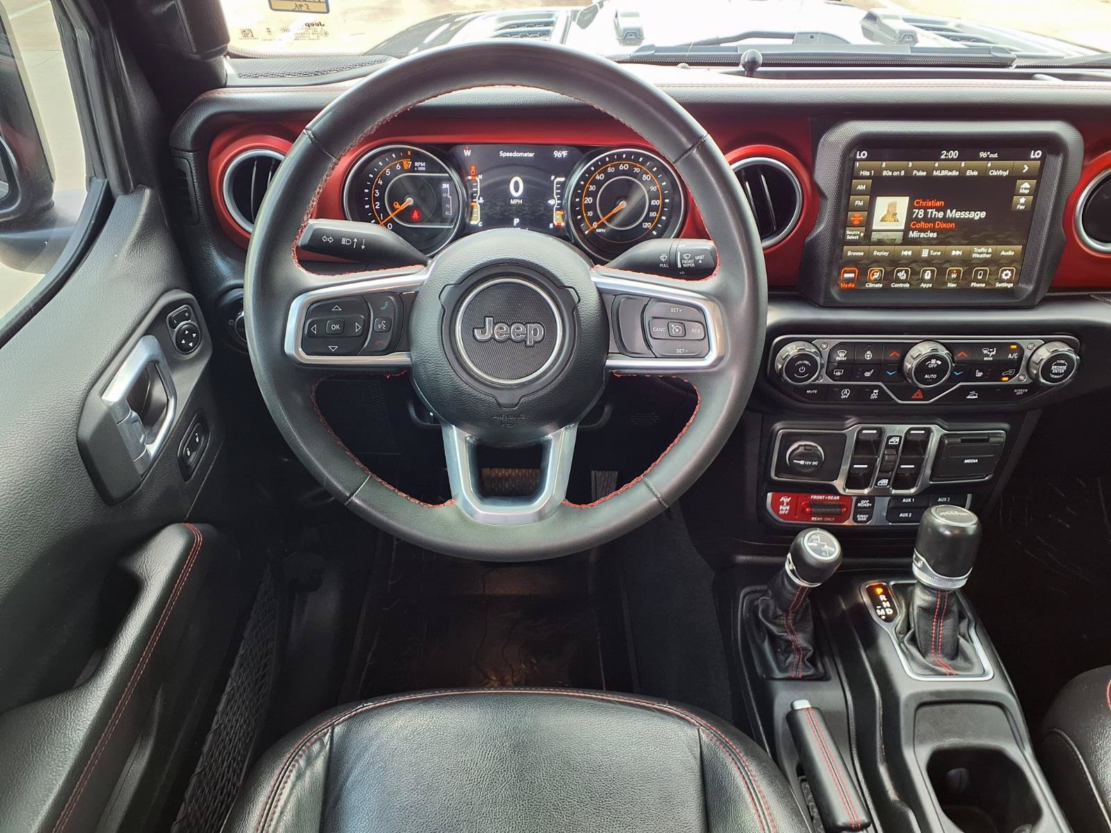 Used 2023 Jeep Gladiator Rubicon w/ LED Lighting Group AWD/4WD image 17