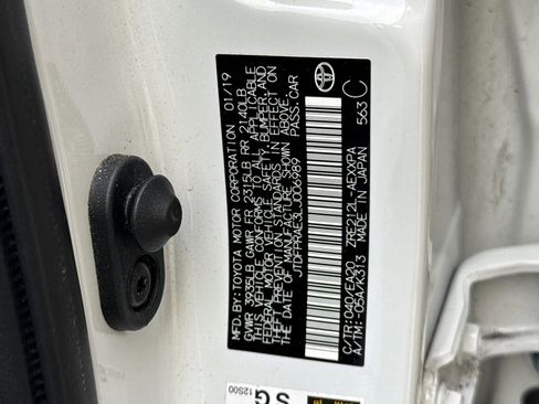 Used 2020 Toyota Corolla XLE image 20