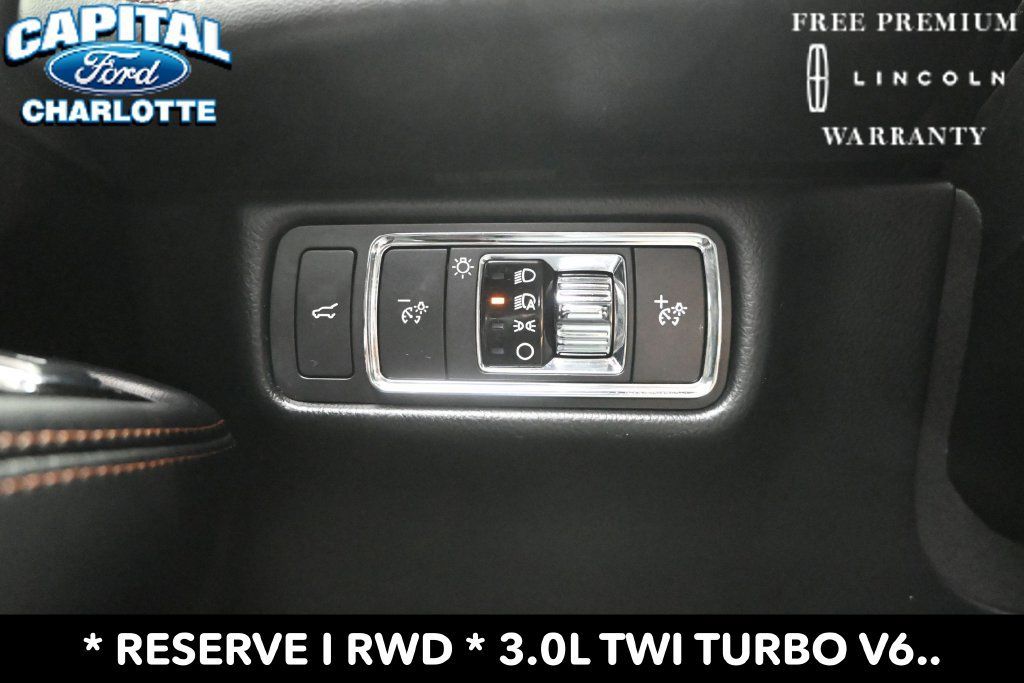 Used 2022 Lincoln Aviator Reserve w/ Equipment Group 201A RWD image 19