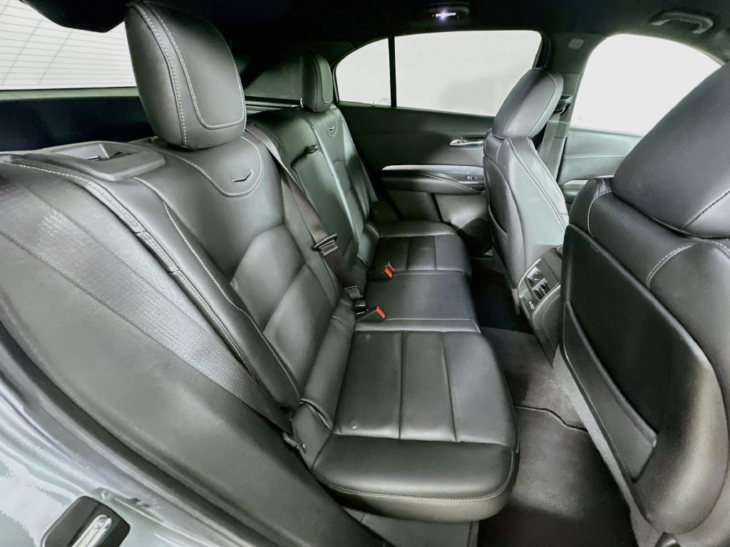 Used 2024 Cadillac XT4 Premium Luxury FWD image 30