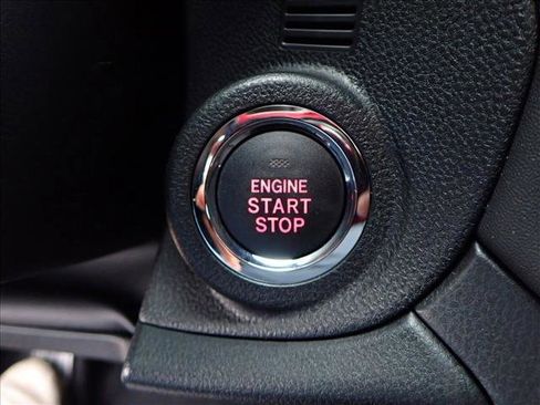 New 2025 Subaru Outback Premium image 23