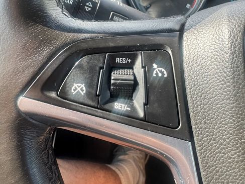 Used 2016 Buick Verano FWD image 10