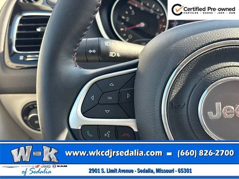 Certified 2017 Jeep Compass Limited AWD/4WD image 43