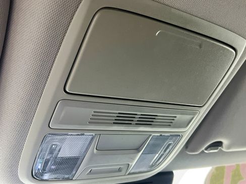 Used 2021 Honda Accord Hybrid image 22