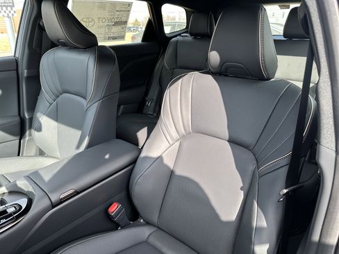 New 2026 Toyota Crown Signia w/ Advanced Technology Package image 13