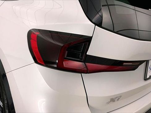 Certified 2025 BMW X1 xDrive28i image 28