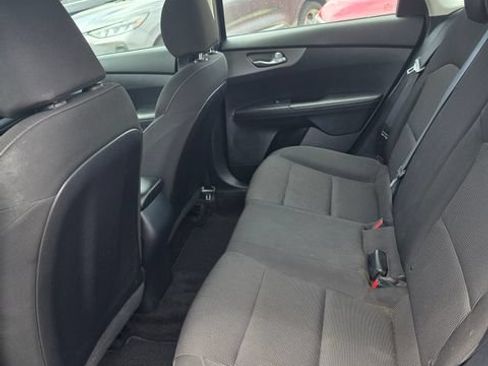 Used 2020 Kia Forte LXS FWD image 11