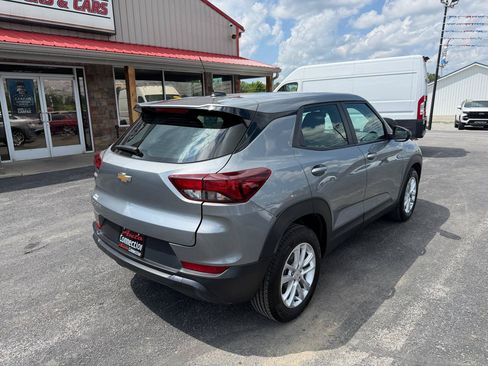 Used 2024 Chevrolet TrailBlazer LS FWD image 4